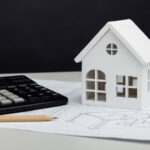 Construire pas cher : quels plans de maison privilégier pour maîtriser son budget ?